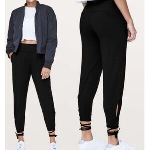 Lululemon Spirited Sissone Pant Size 4 NWT Sexy Lace Up Crop Capri Dance Ballet